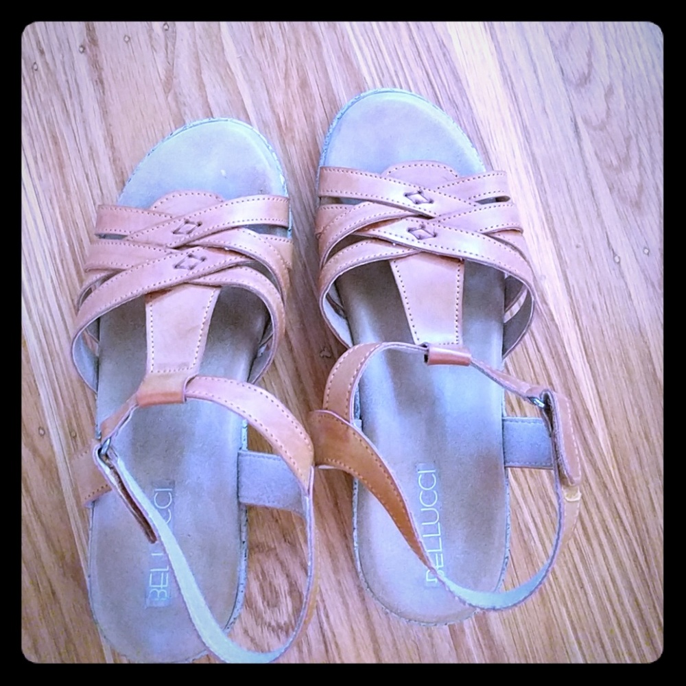 Bellucci italian sandals 38